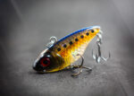 Vibration Bait Gold / Gelb / Blau