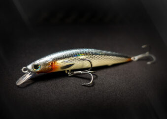 Twitchbait Wobbler Barschköder in Weißfisch Holo